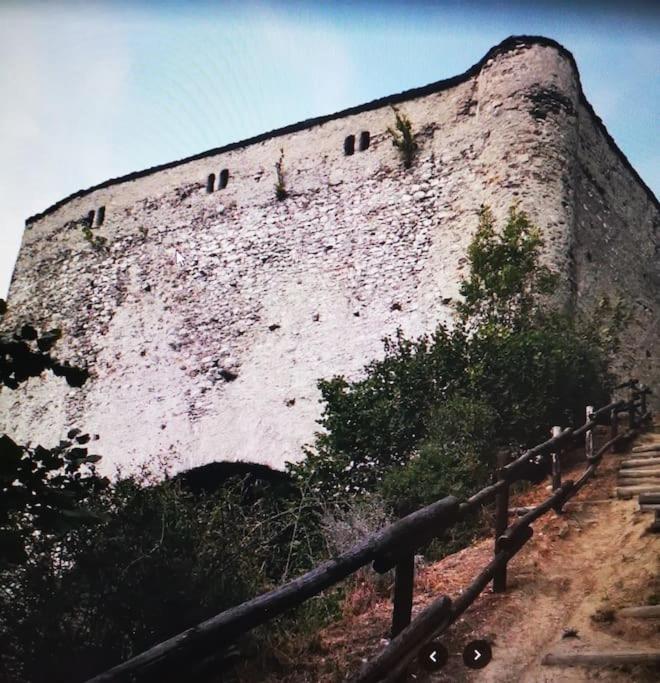 La Maison De Carmen Aosta Luaran gambar